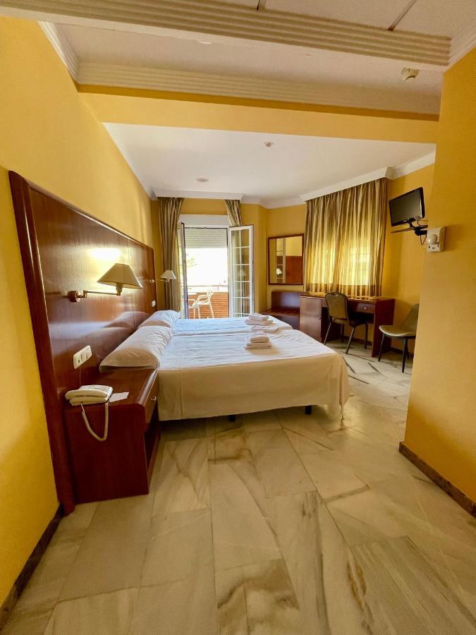 Hotel La Fonda De Don Gonzalo Cenes De La Vega Exteriör bild