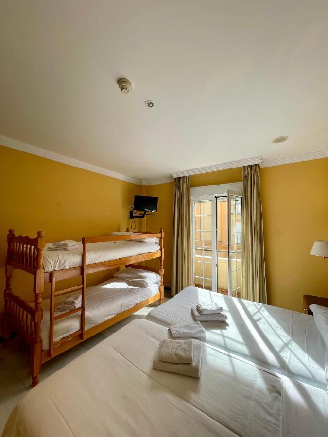 Hotel La Fonda De Don Gonzalo Cenes De La Vega Exteriör bild
